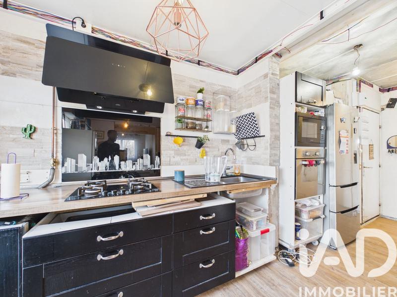 Appartement - 90 m² - 6 pièces