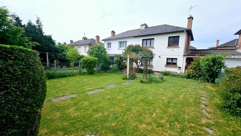 Maison - 76 m² - 4 pièces