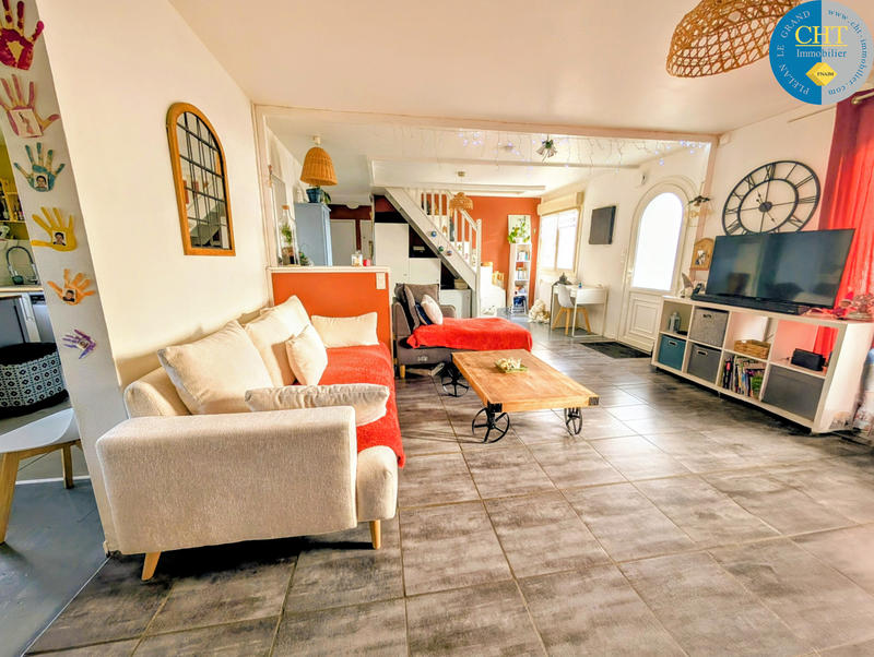 Maison - 122 m² - 6 pièces