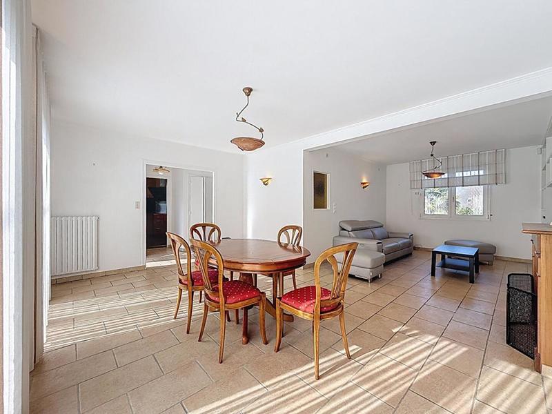 Maison - 150 m² - 7 pièces