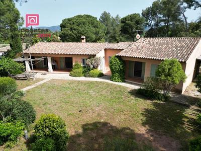 Villa - 140 m² - 5 pièces