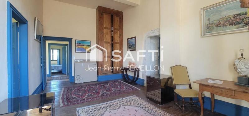 Maison - 385 m² - 13 pièces