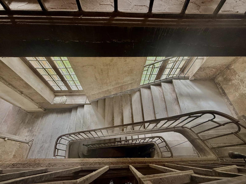 Château - 900 m² - 35 pièces