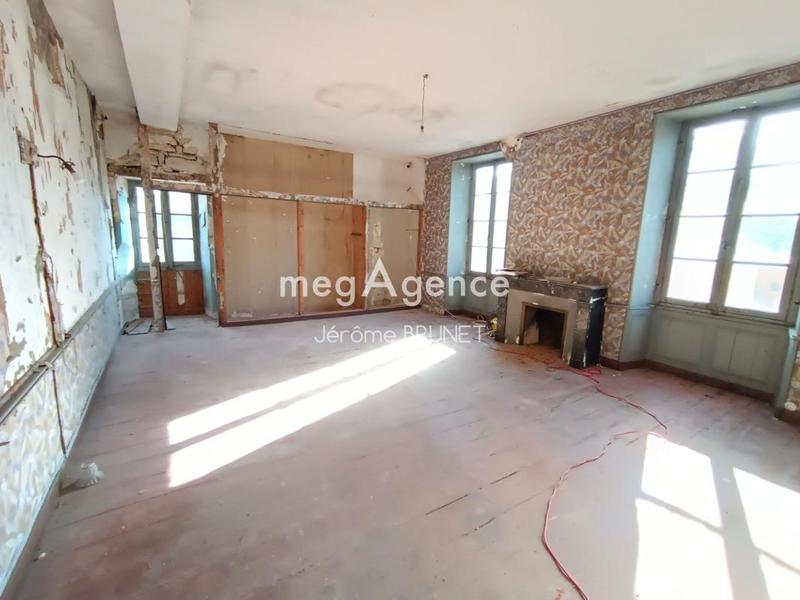 Maison - 400 m² - 16 pièces