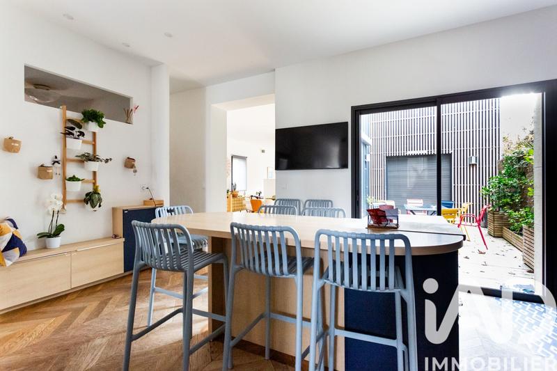 Maison de maîtres - 281 m² - 8 pièces