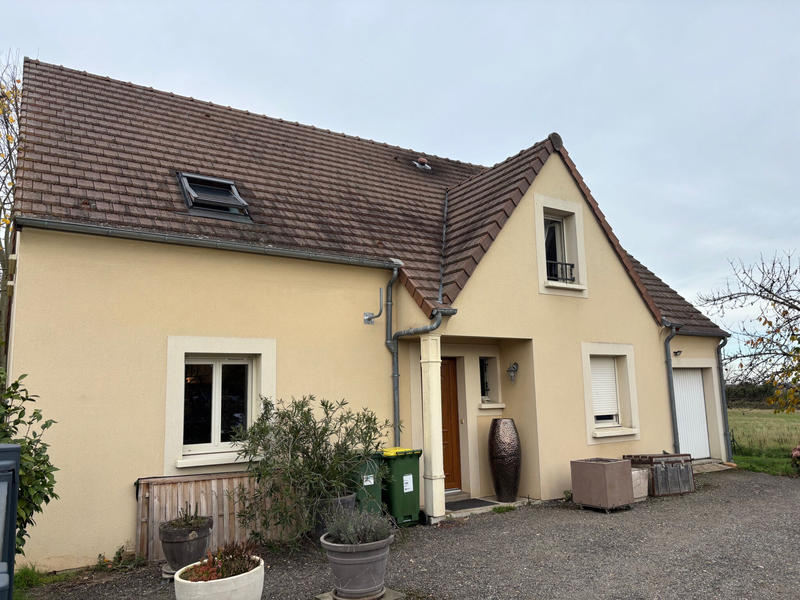 Maison - 120 m² - 5 pièces