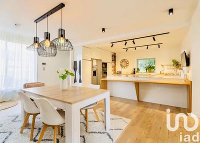 Maison - 344 m² - 14 pièces