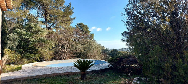 Villa - 100 m² - 4 pièces