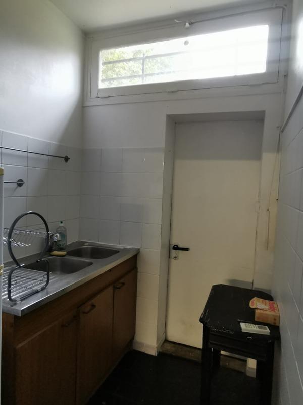 Local commercial - 73 m² - 2 pièces