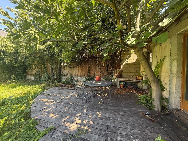 Maison - 196 m² - 10 pièces