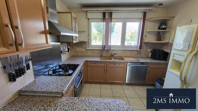 Maison - 100 m² - 5 pièces