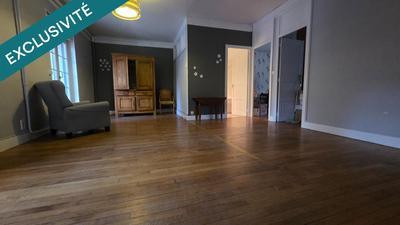 Maison de ville - 140 m² - 7 pièces