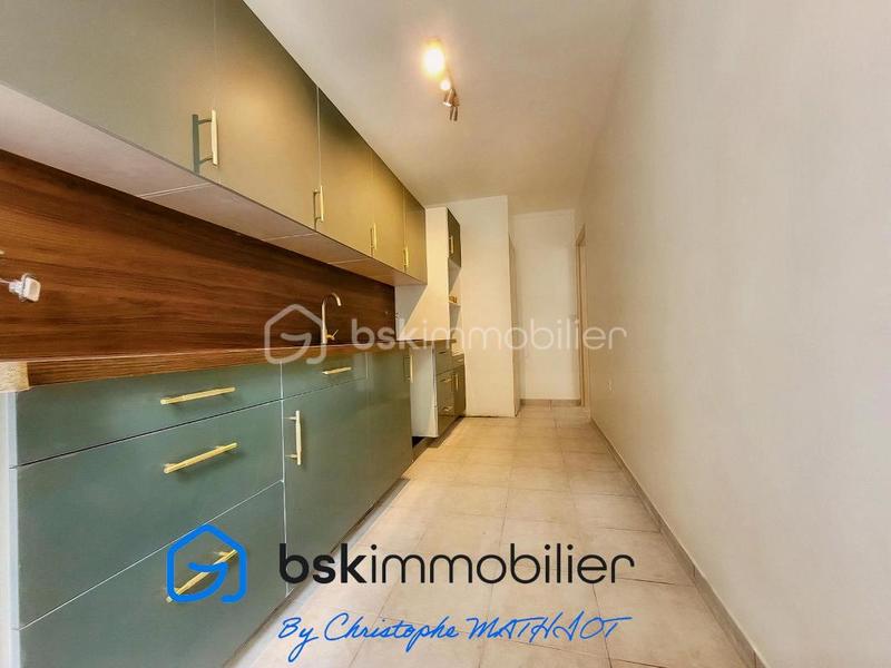 Appartement - 76 m² - 4 pièces