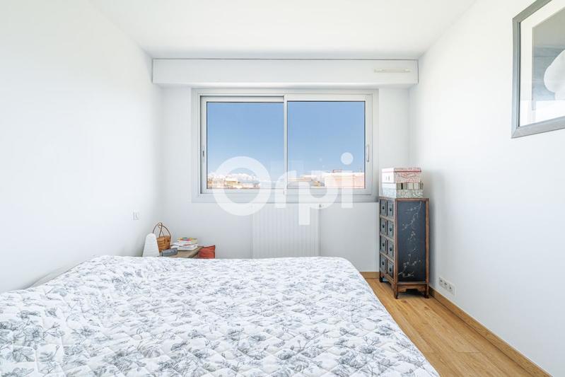 Appartement - 99 m² - 5 pièces