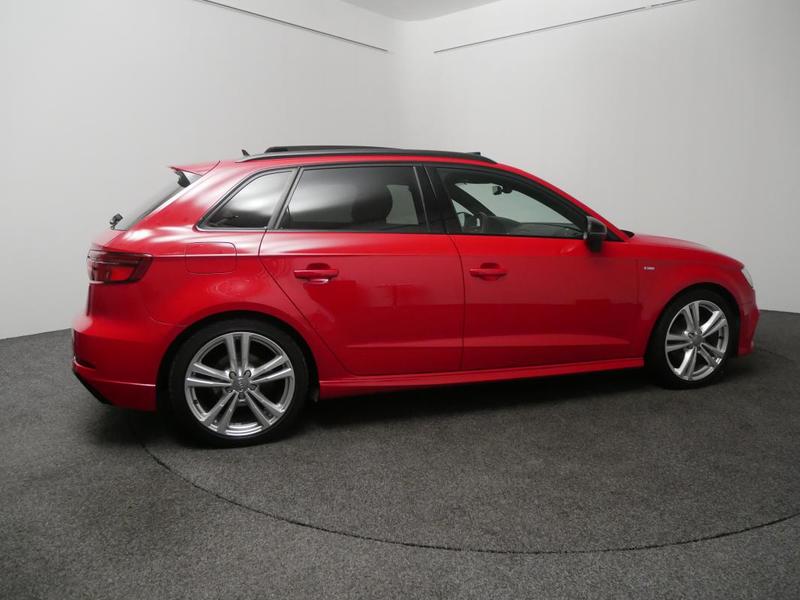 Audi A3 sportback Tfsi 150 Ch s line Matrix Toit Ouvrant Bang &amp; Olufsen