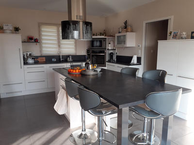 Maison - 170 m² - 6 pièces