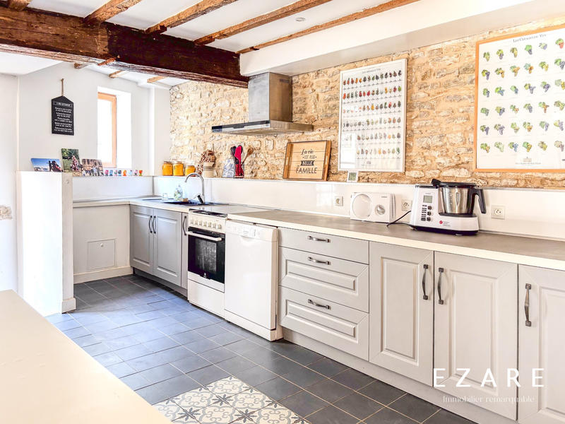 Maison - 197 m² - 10 pièces