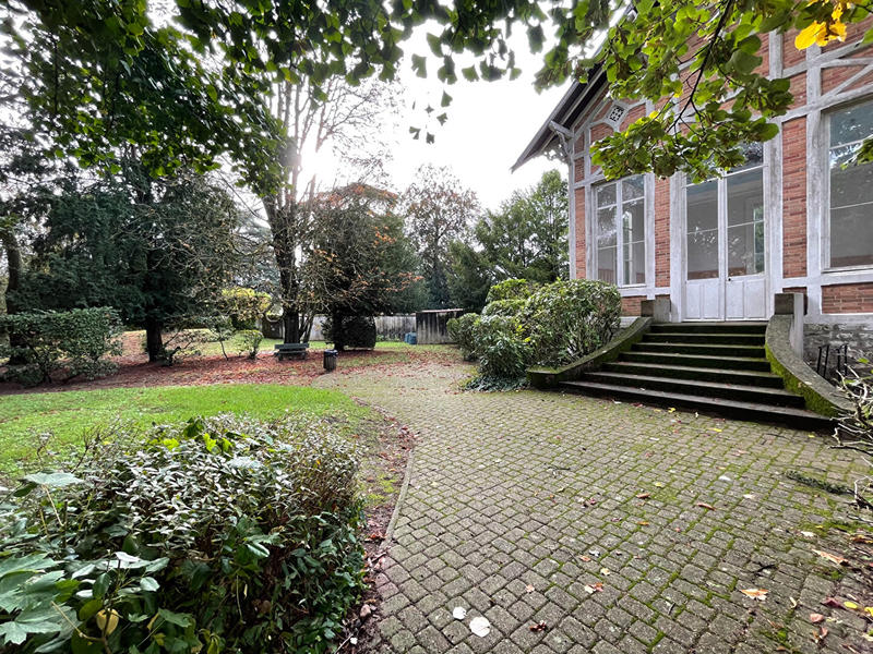 Appartement - 89 m² - 5 pièces