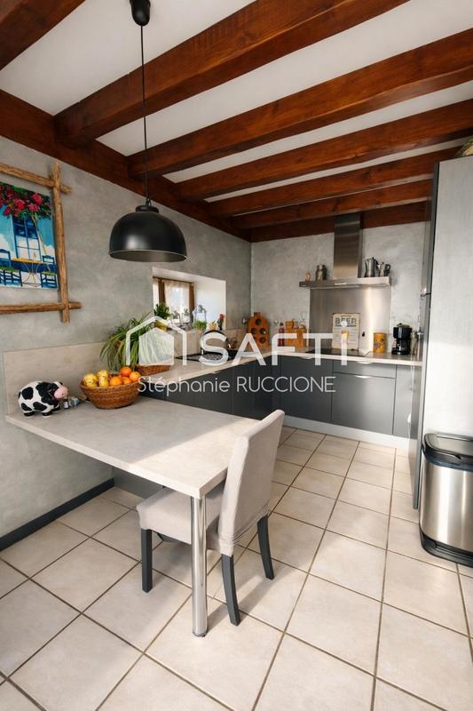 Maison - 120 m² - 6 pièces