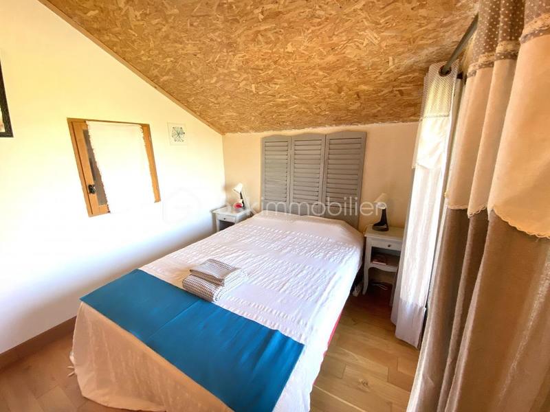 Maison traditionnelle - 157 m² - 5 pièces