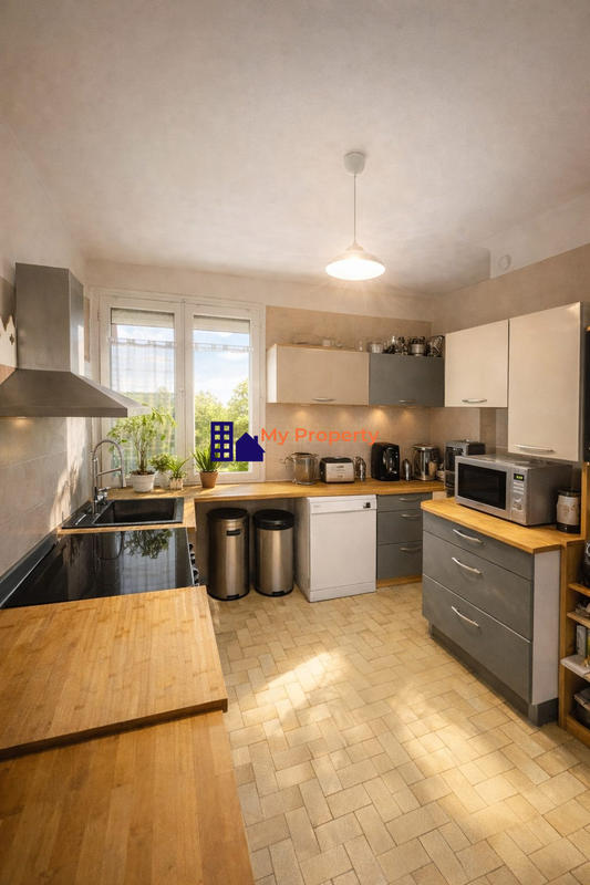 Maison - 131 m² - 5 pièces