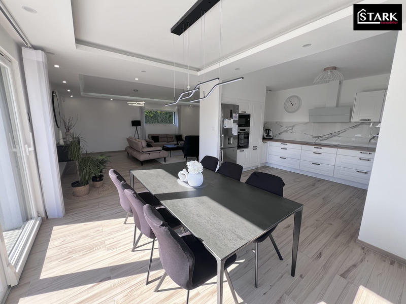 Maison - 150 m² - 6 pièces