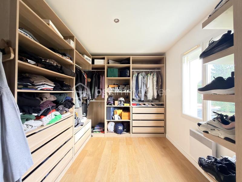 Pavillon - 132 m² - 6 pièces