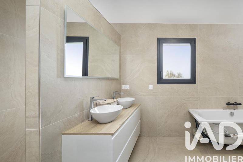 Maison - 156 m² - 6 pièces