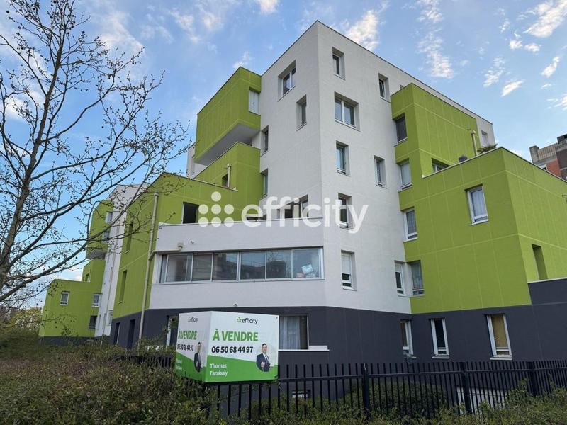 Appartement - 83 m² - 3 pièces