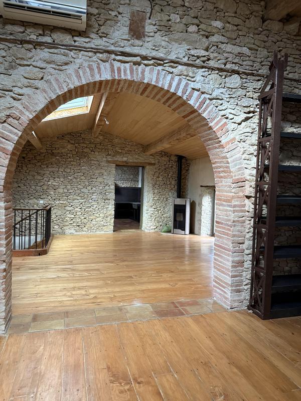 Maison - 258 m² - 6 pièces