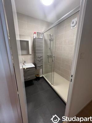 Chambre - 16 m² - 1 pièce