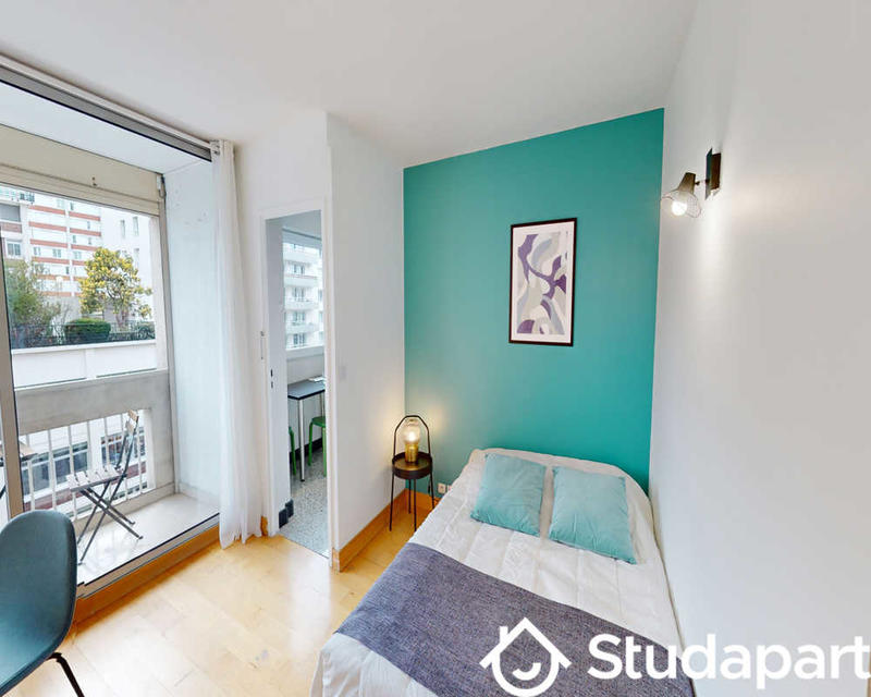 Chambre - 100 m² - 1 pièce