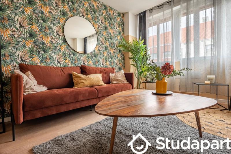 Chambre - 11 m² - 1 pièce