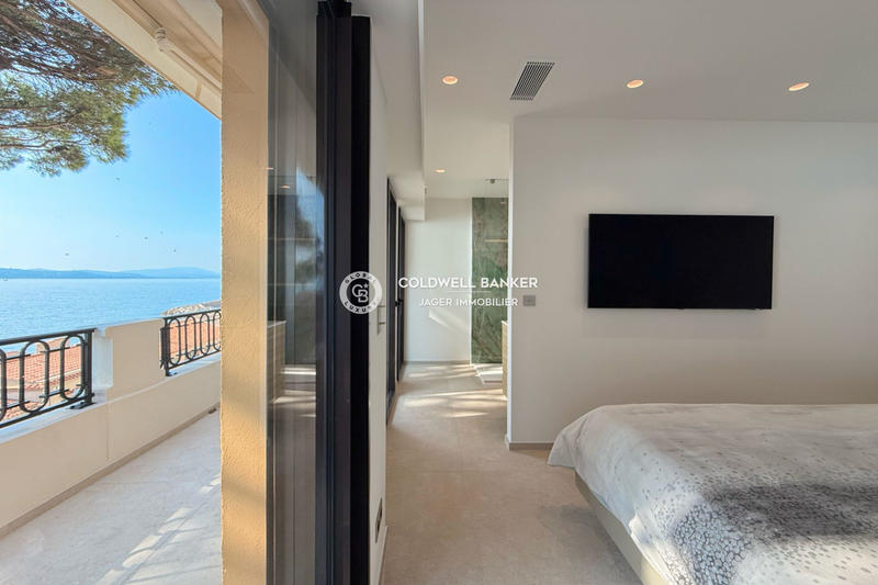 Appartement - 90 m² - 3 pièces