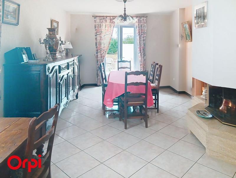 Maison - 132 m² - 5 pièces