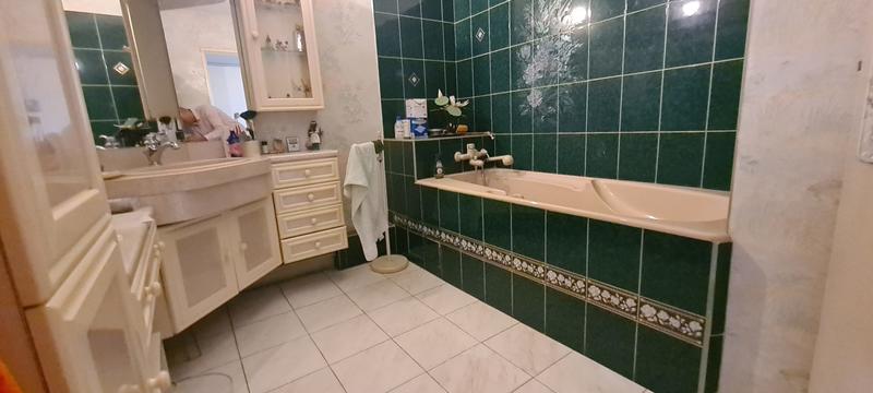 Appartement - 101 m² - 4 pièces