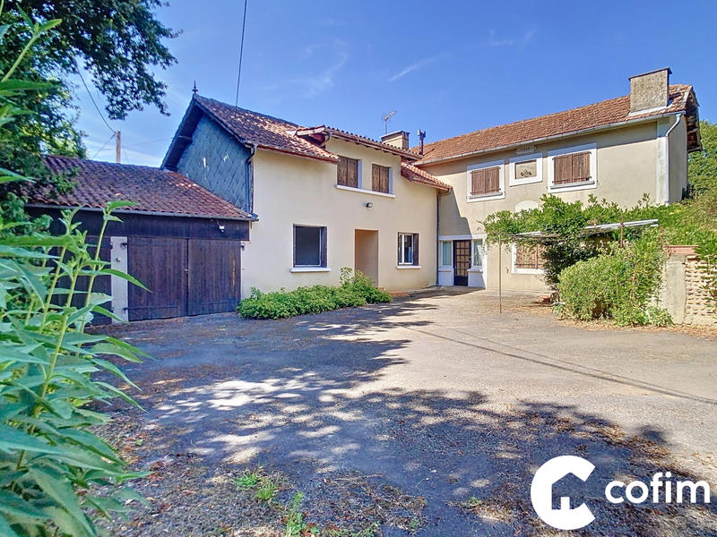 Maison ancienne - 158 m² - 7 pièces