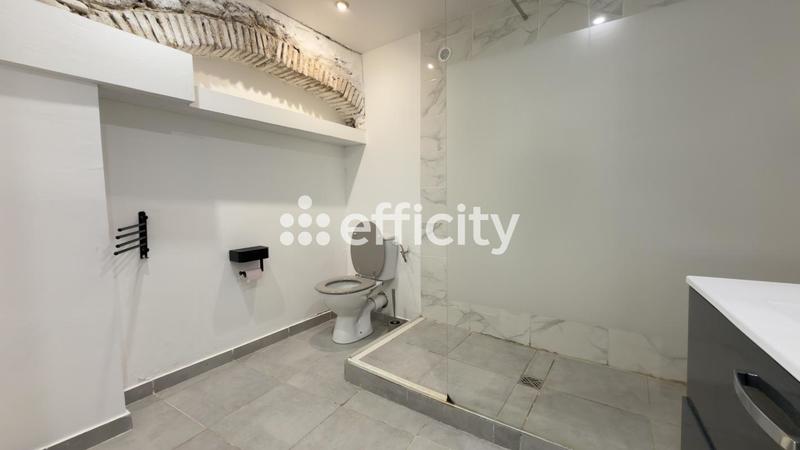 Appartement - 60 m² - 2 pièces