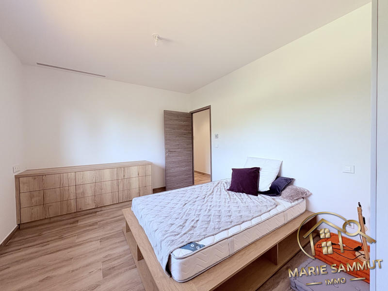 Maison - 229 m² - 7 pièces