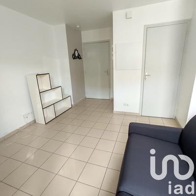 Studio - 24 m² - 1 pièce