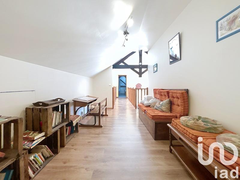 Maison - 245 m² - 8 pièces