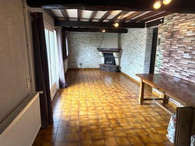 Maison - 97 m² - 4 pièces