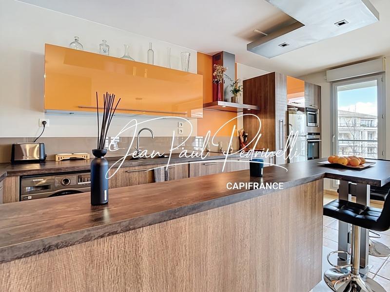 Appartement - 67 m² - 3 pièces