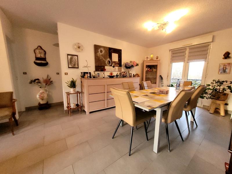 Appartement - 65 m² - 3 pièces