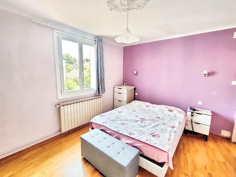 Maison - 149 m² - 9 pièces