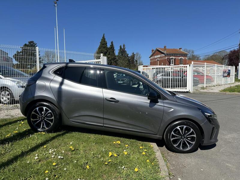 Renault Clio Techno 1.0 TCe 90