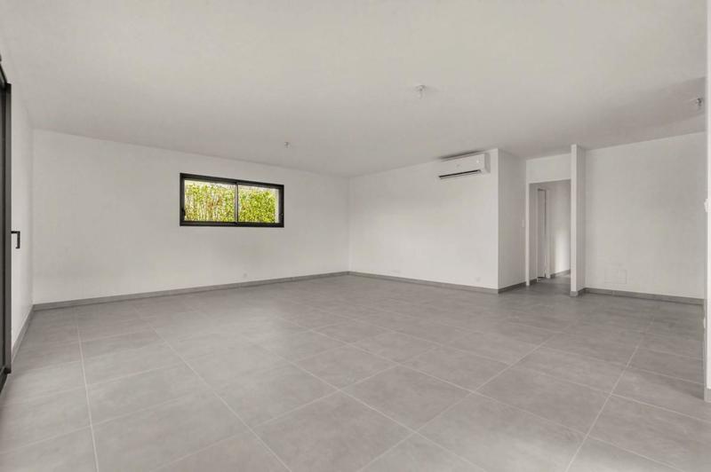 Maison - 106 m² - 4 pièces