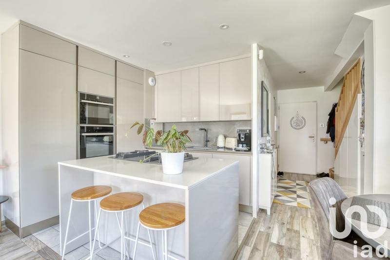 Maison - 82 m² - 5 pièces