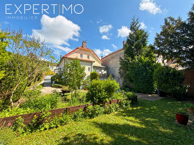 Maison - 135 m² - 6 pièces