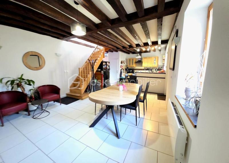 Maison - 158 m² - 6 pièces